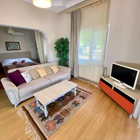 Sunyear 2 Guest house Urla