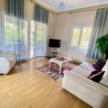 Sunyear 2 Guest house