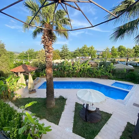 Sunyear 2 Guest house