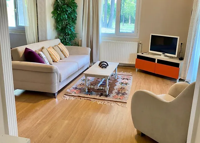 Sunyear 2 Πανσιόν Βουρλά