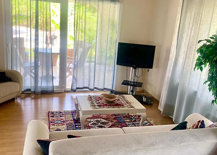 Sunyear 2 Πανσιόν Βουρλά