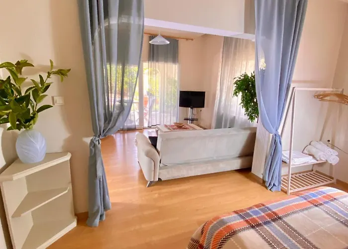 Πανσιόν Sunyear 2